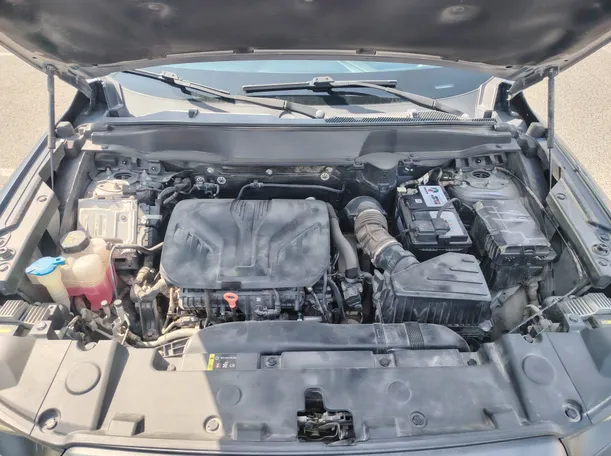 Car image 37