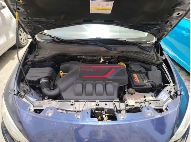 Car image 27