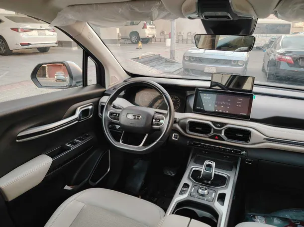 Car image 22