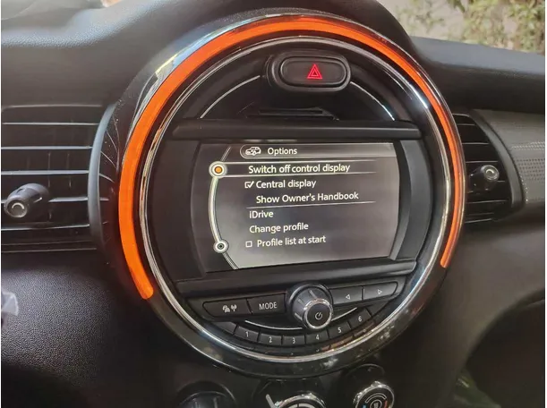 Car image 24