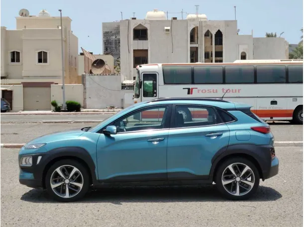 Car image 8