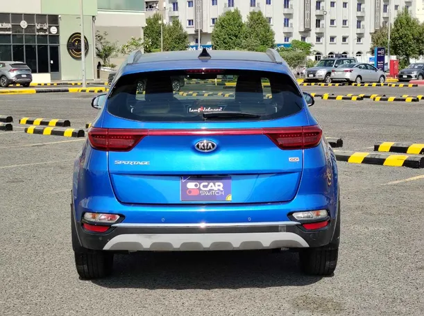 Car image 6