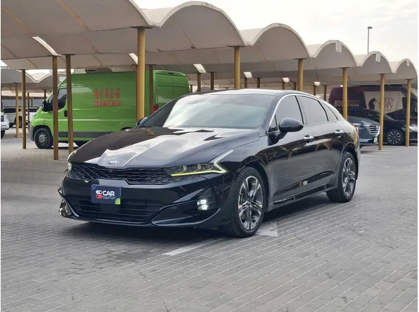2021 Kia K5 in UAE