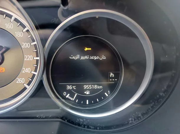 Car image 25