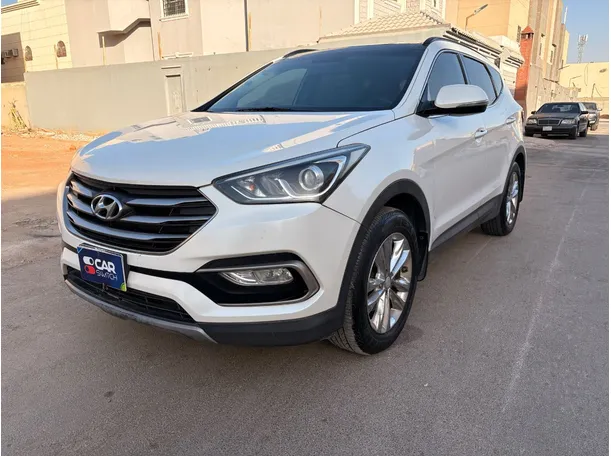 2017 Hyundai Santa Fe in KSA