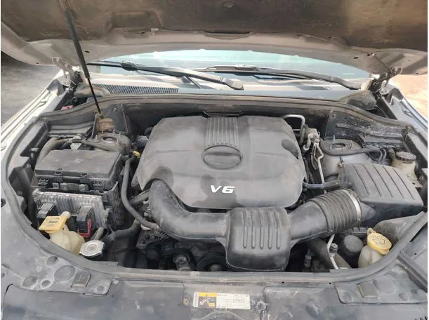 Car image 48