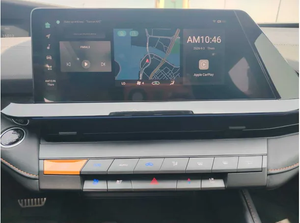 Car image 20