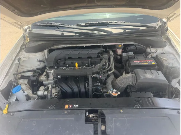 Car image 21