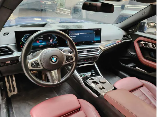 Car image 26