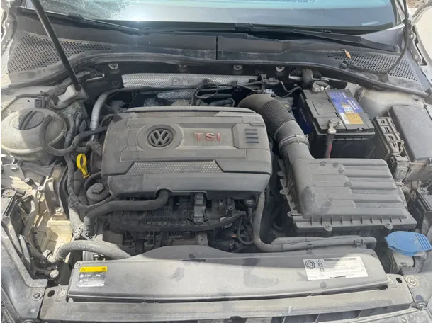 Car image 23