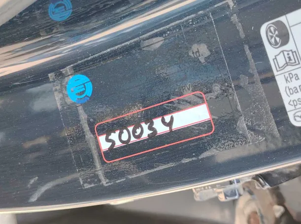 Car image 36