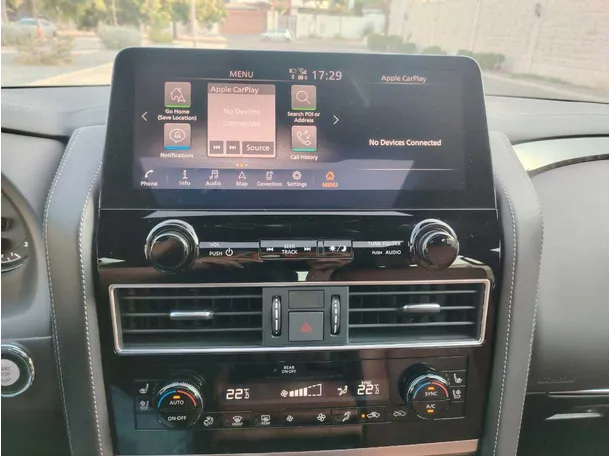 Car image 24