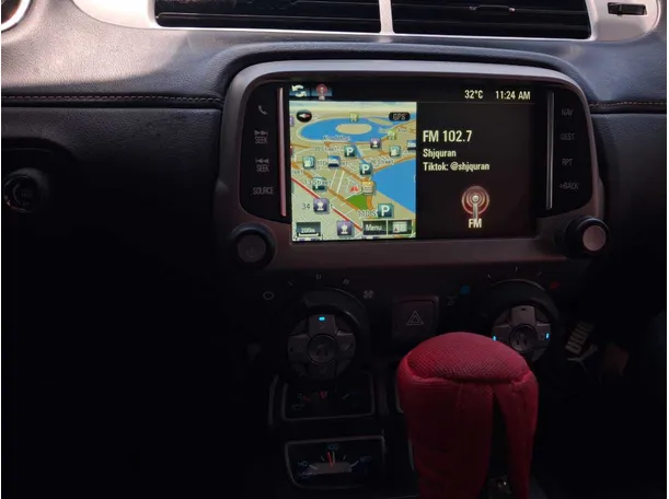 Car image 17