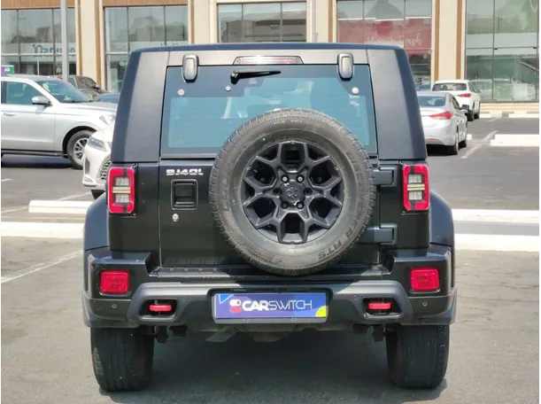 Car image 6