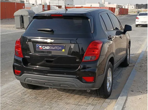 Car image 7