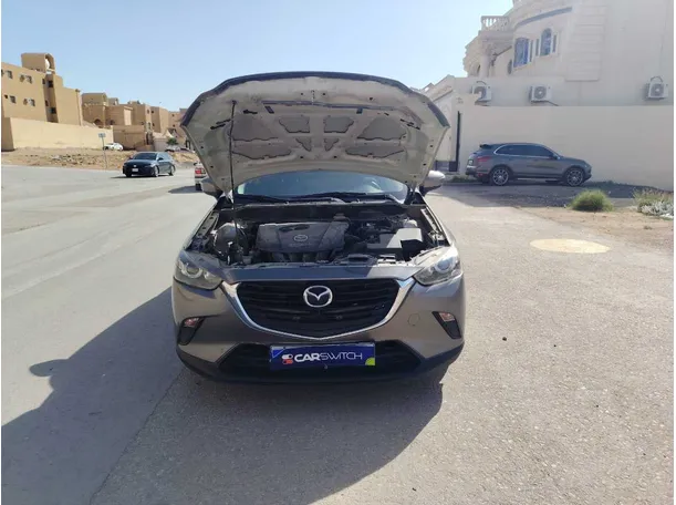 Car image 32