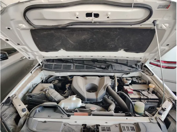 Car image 31