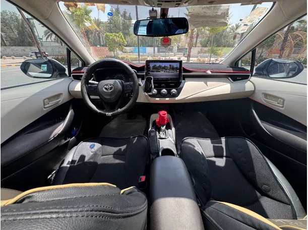 Car image 15