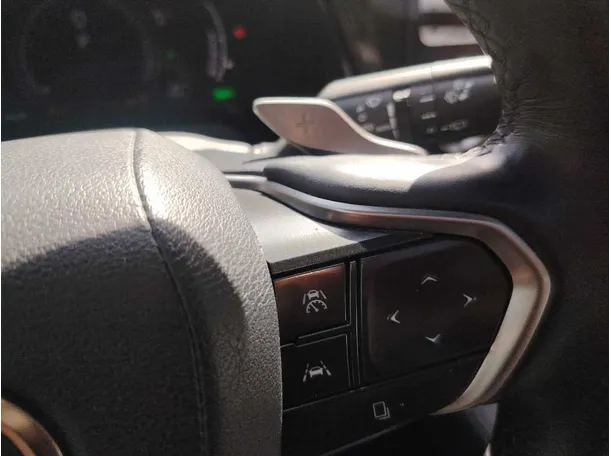 Car image 43