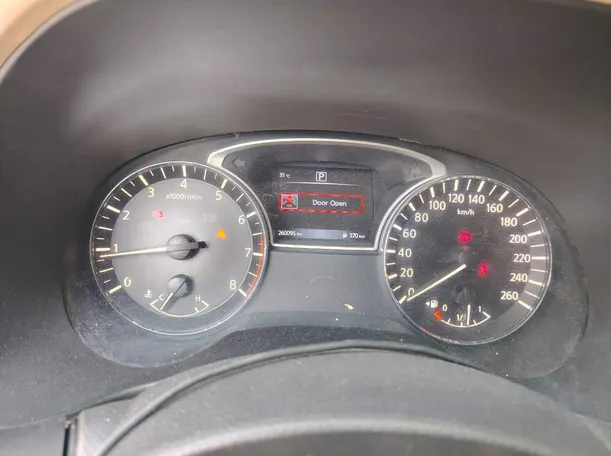 Car image 28