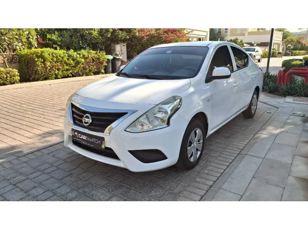 2019 نيسان صني في الإمارات