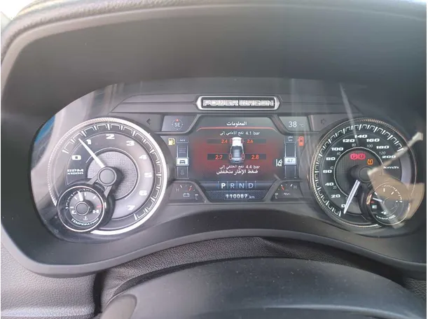 Car image 20