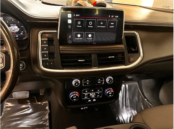 Car image 18