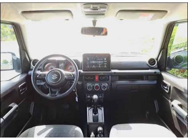 Car image 6