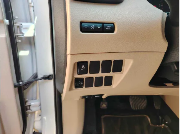 Car image 45