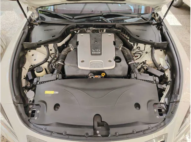 Car image 36