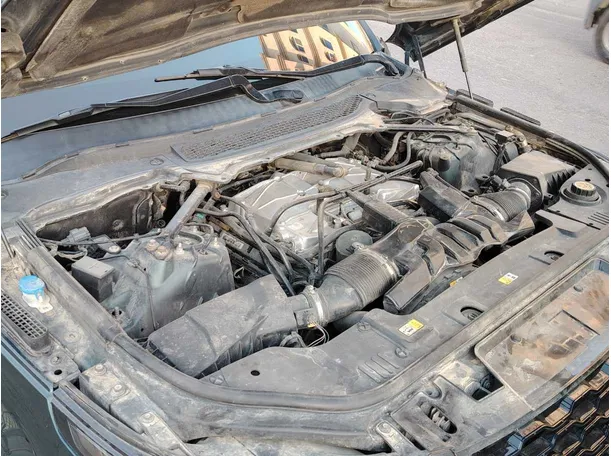 Car image 37