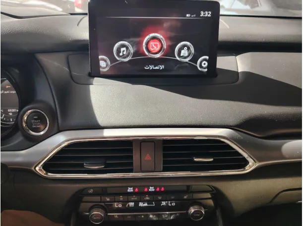 Car image 27