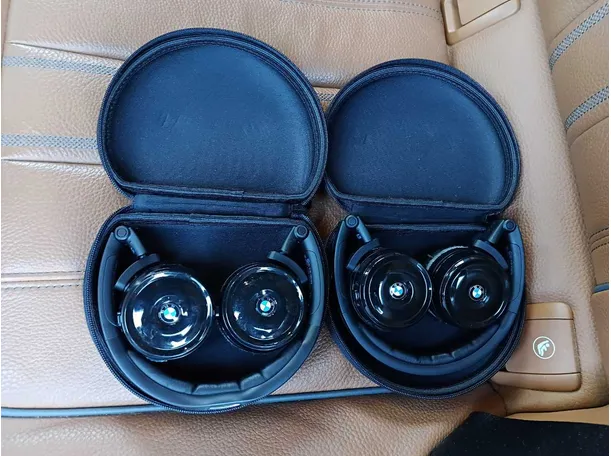 Car image 24