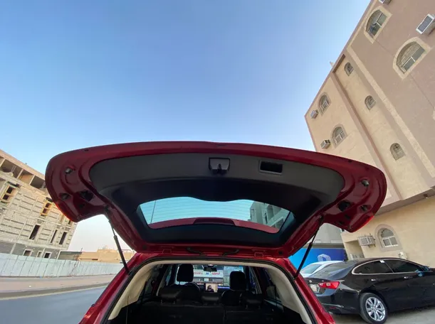 Car image 20