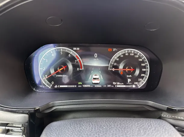 Car image 21