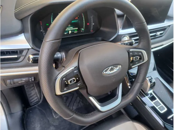 Car image 20