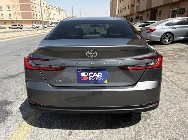 Car image 6