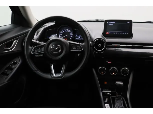 Car image 15