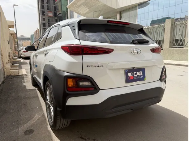 Car image 7