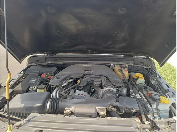 Car image 22