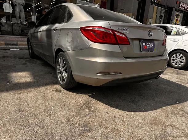 Car image 7