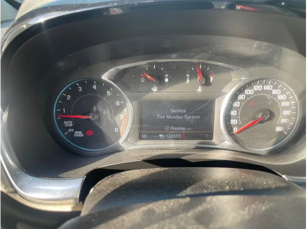 Car image 23