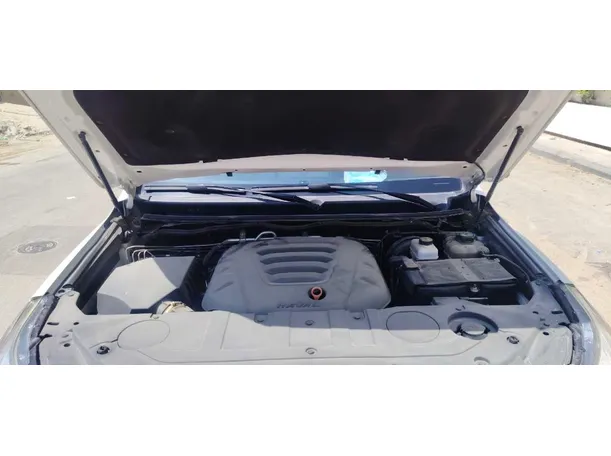 Car image 33