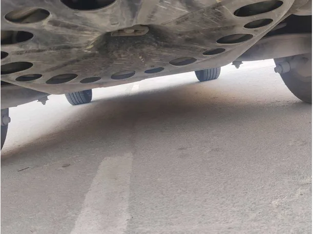 Car image 39