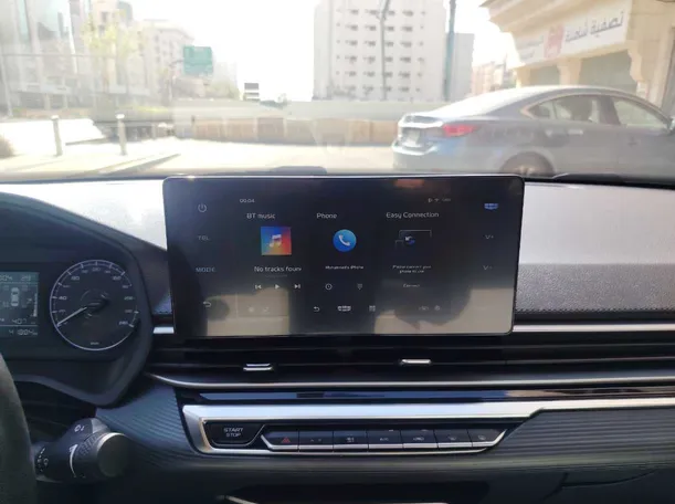Car image 22