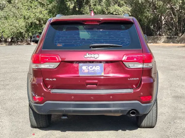 Car image 6