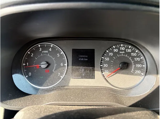 Car image 23