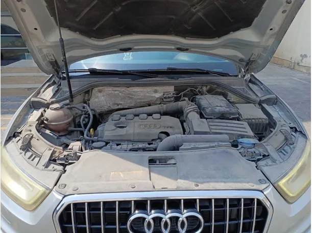 Car image 20