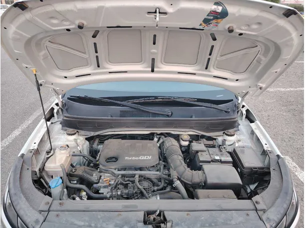 Car image 31