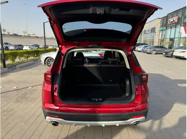 Car image 21